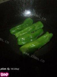 家常菜虎皮青椒酿肉做法图解4)