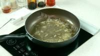DIY金针菇炒鸡蛋做法图解2)