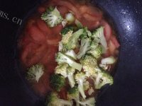 美味的蔬菜鸡蛋面做法图解4)