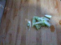 「DIY」清炒豌豆苗做法图解2)
