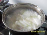 冬瓜炖排骨做法图解3)