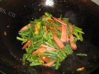 家常豇豆炒香肠