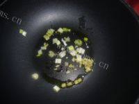 下饭的红烧肉炖土豆做法图解2)