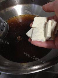 金黄香酥的炸豆腐做法图解3)