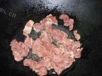 最爱的苦瓜炒肉片做法图解5)