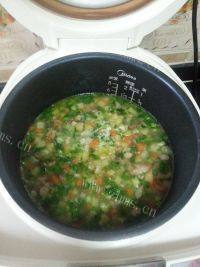 诱人的土豆焖饭