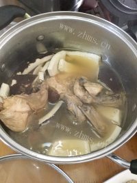 好吃的椰子煲鸡做法图解8)
