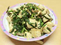 家常菜韭菜炒豆腐
