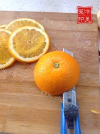 诱人的香橙蛋糕卷做法图解5)
