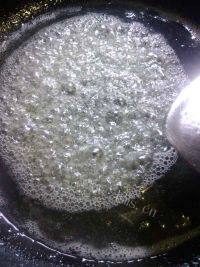 下酒菜糖霜花生做法图解7)