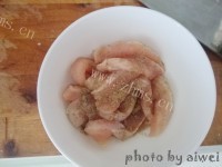 美味的老北京鸡肉卷做法图解3)