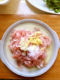 五味俱全的青椒肉丝做法图解5)