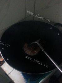家常菜腊肠炒菜花做法图解4)