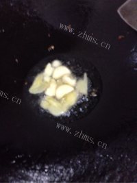爆炒虾仁做法图解4)