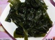 美味的乌发利肝之排骨海带汤做法图解2)