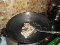 家常菜小白菜炒肉做法图解3)