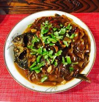 家常炖鲫鱼