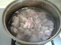 土豆牛肉做法图解2)