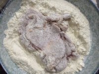 美味的炸鸡排做法图解5)