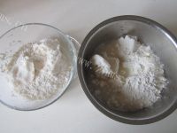 可爱栗香梅花酥做法图解1)