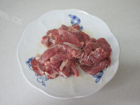 黑椒洋葱牛肉做法图解4)