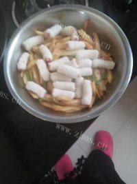 自制干锅土豆片做法图解3)
