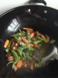 家常菜青椒炒肉片做法图解7)