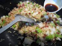 家常蛋炒饭做法图解8)