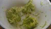 美味鸡蛋西葫芦水饺做法图解5)