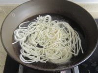 喷香的红烧牛肉面做法图解6)
