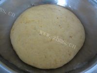热腾腾的南瓜馒头做法图解8)