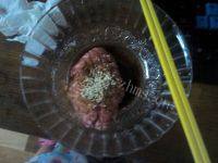 美味的肉末烧饼做法图解3)