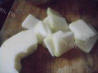 绿色食物之排骨冬瓜汤做法图解5)