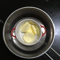 色香味俱全的双色慕斯流心蛋糕做法图解2)