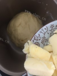 喷香的金钱卷面包做法图解5)