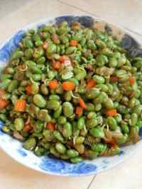 家常菜炒青豆