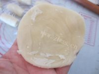 自制苏式鲜肉月饼做法图解13)