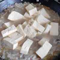 美味的萝卜豆腐牛骨髓汤的做法图解七
