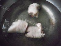 最爱的黄豆炖猪蹄做法图解2)