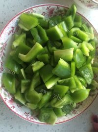 简单版辣子鸡丁做法图解2)