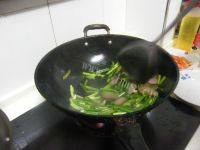 老爸做的蒜苔炒腊肉