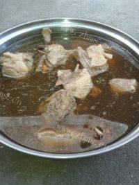 排骨鸭肉汤做法图解7)