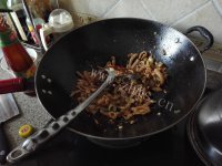 美味佳肴般的爆炒鱿鱼