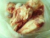 口感饱满的炖大骨做法图解1)