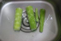 家常菜清炒莴笋丝做法图解3)