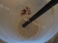 自制鸡蛋牛奶饼做法图解2)