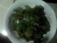 青椒炒肉（家庭版）