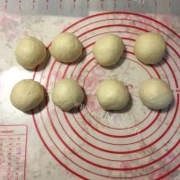 自制奶香排包做法图解6)