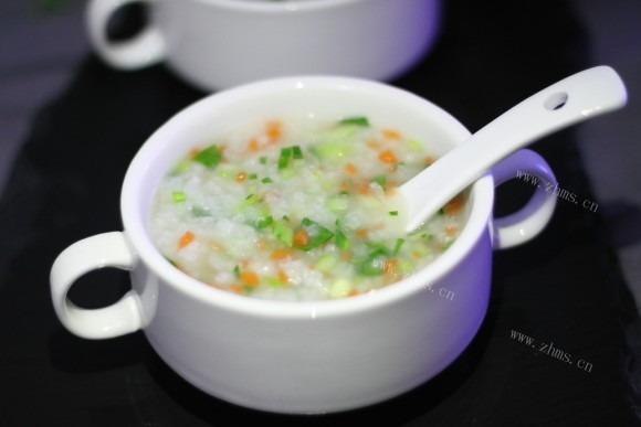 诱人的蔬菜粥