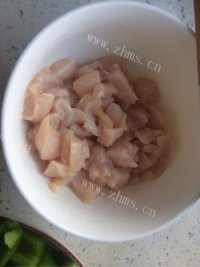 简单版辣子鸡丁做法图解1)